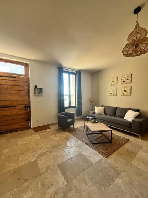 Holiday home Le Platane Maison Climatisee Avec Piscine *